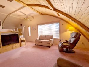 Home Photo 9
